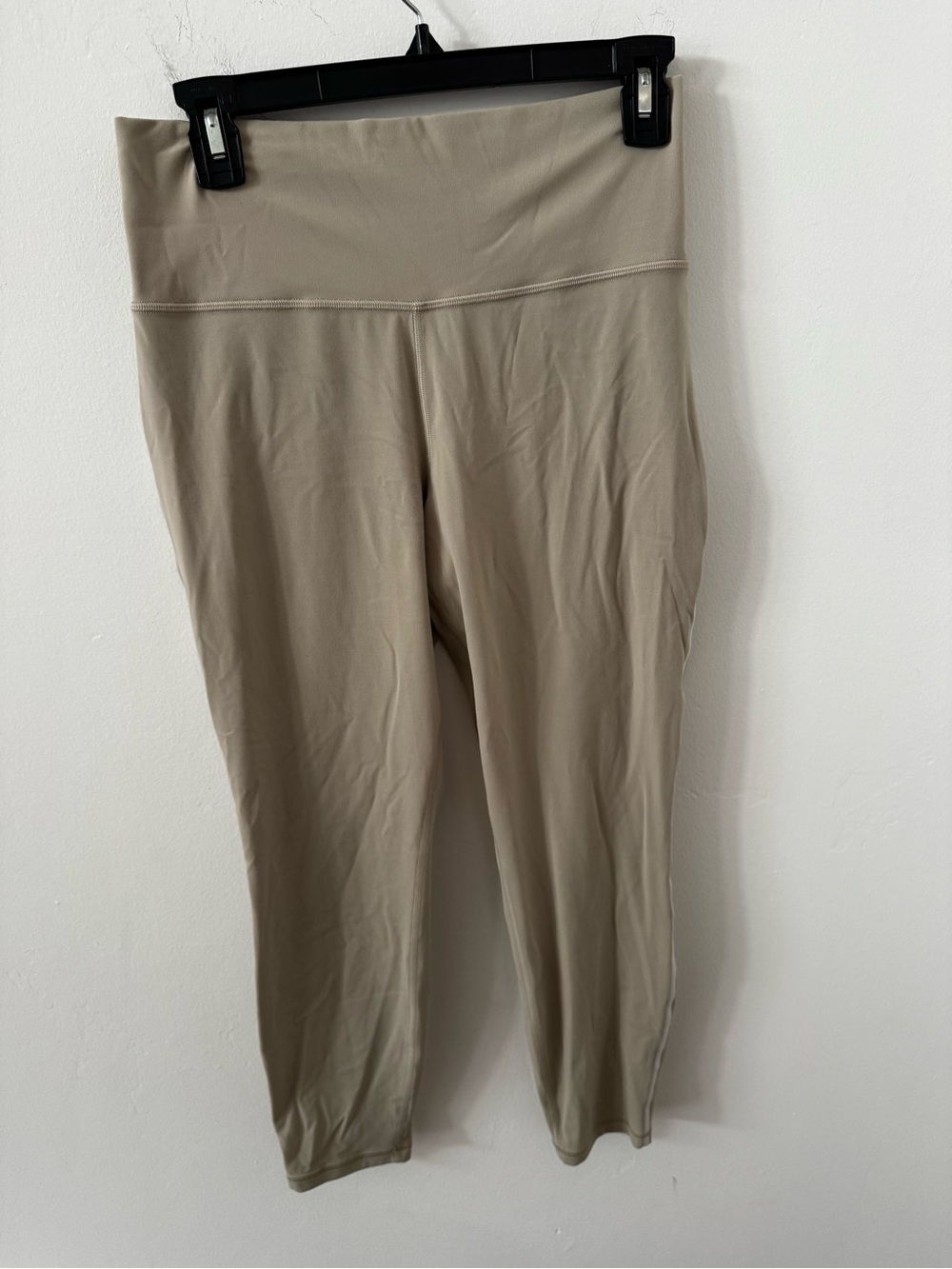 Athleta Transcend 7/8 Tights in Beige